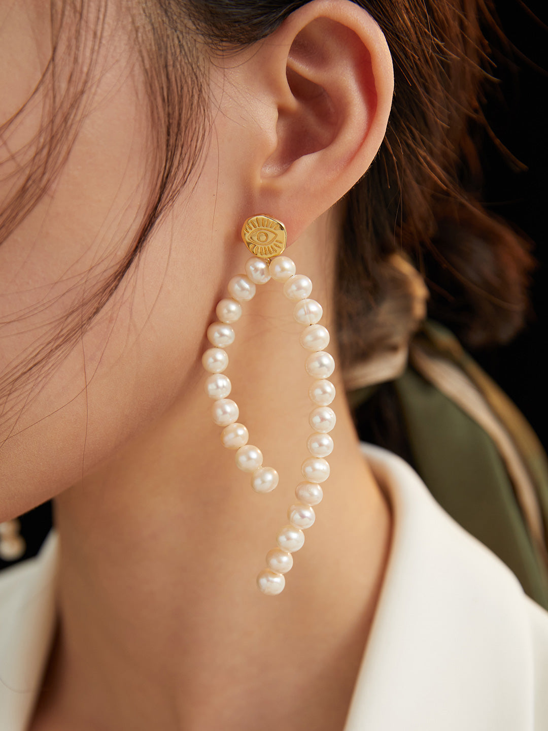 Bold Pearl Drop Earrings