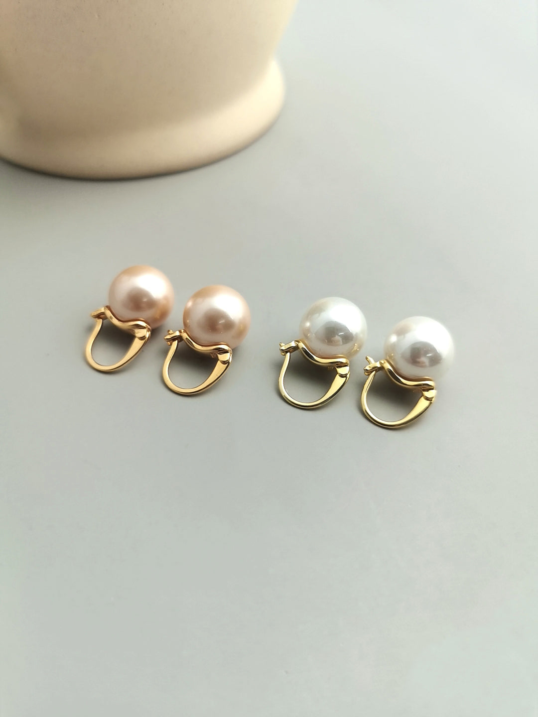 Single Bold Pearl Small Hoops