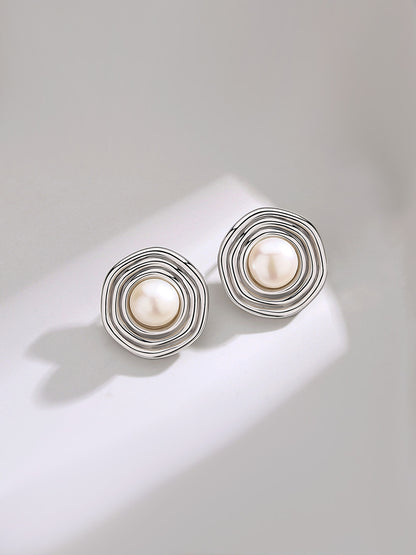 Bold Pearl Disk-shaped Earrings